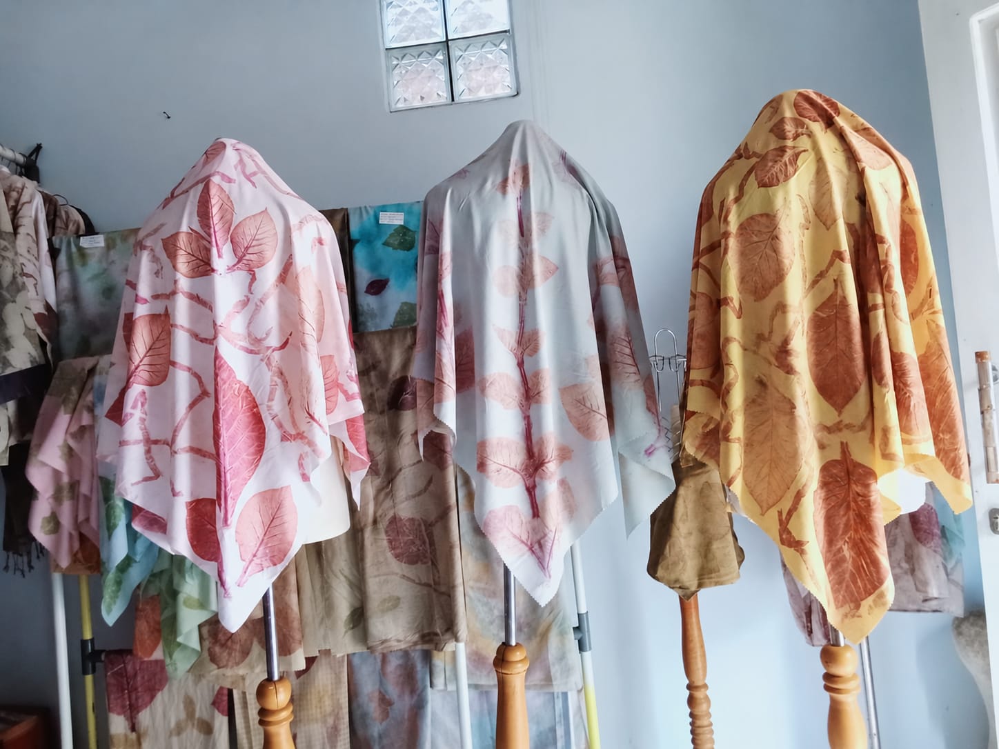Jilbab Ecoprint Natural Leaf